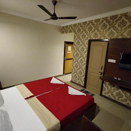 Vyavahar Lodge Udupi Zewnętrze zdjęcie