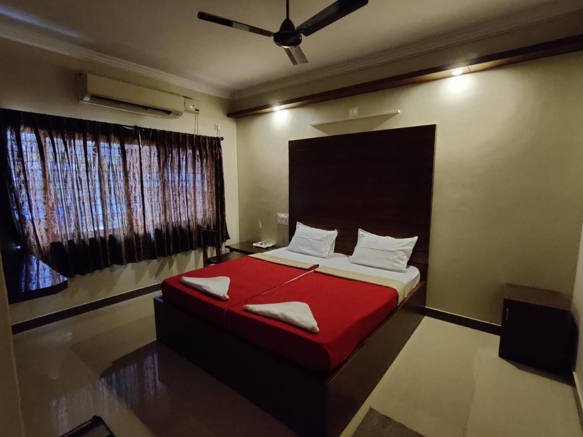 Vyavahar Lodge Udupi Zewnętrze zdjęcie