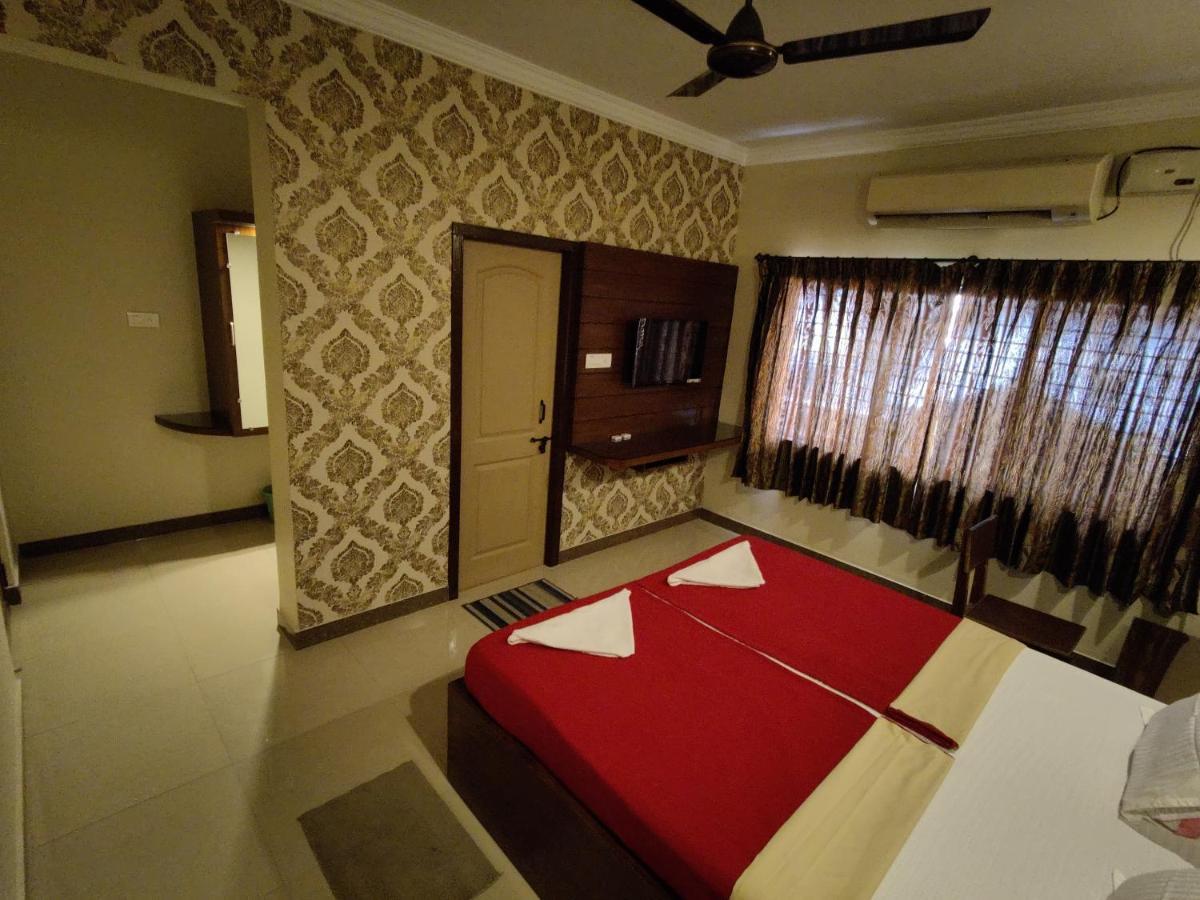 Vyavahar Lodge Udupi Zewnętrze zdjęcie