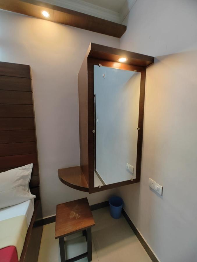 Vyavahar Lodge Udupi Zewnętrze zdjęcie