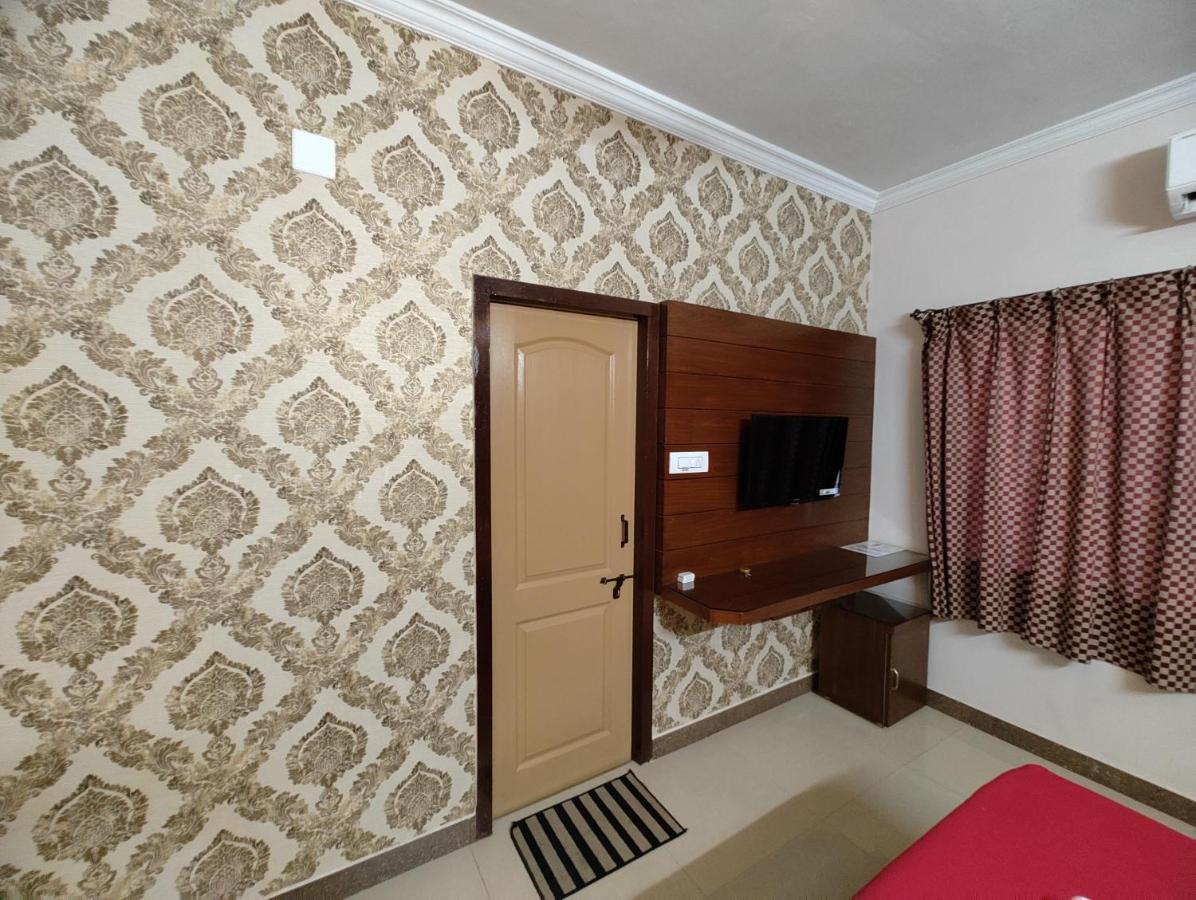 Vyavahar Lodge Udupi Zewnętrze zdjęcie
