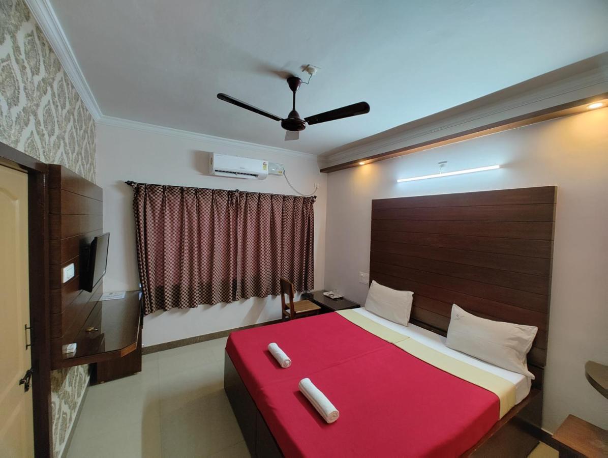 Vyavahar Lodge Udupi Zewnętrze zdjęcie
