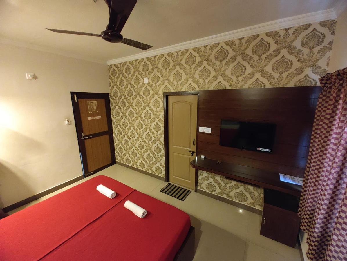 Vyavahar Lodge Udupi Zewnętrze zdjęcie