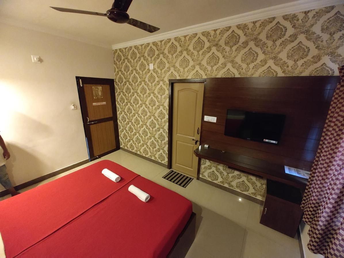 Vyavahar Lodge Udupi Zewnętrze zdjęcie